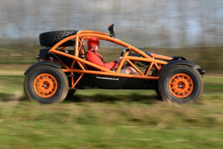 2015-Ariel-Nomad-04-tracking.jpg